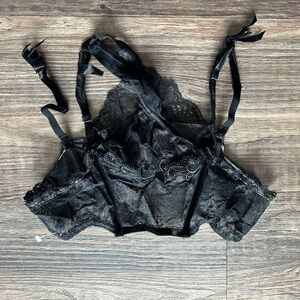 Victoria’s Secret Elegant Black Lace Bralette Garter Belt Large